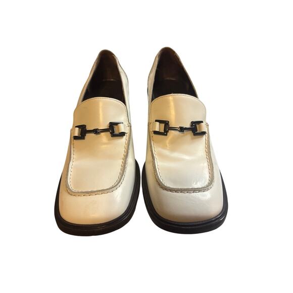 Gucci White and Brown Heels with Classic Design - Picture 1 of 10